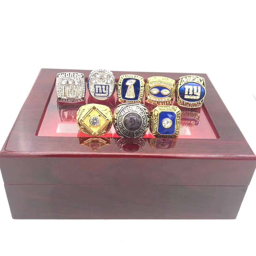 New York Giants Championship 8 Rings Set - Mik Shop