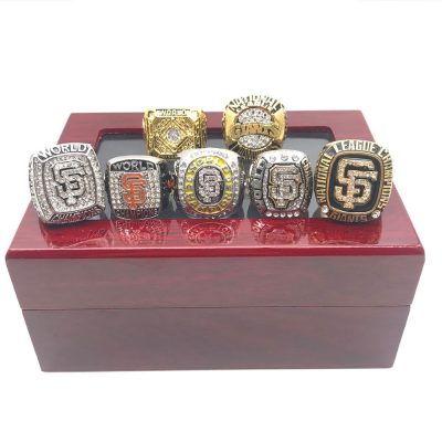 San Francisco Giants Championship 7 Rings Set